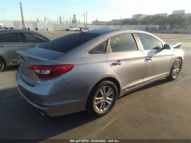 Photo 3 VIN: 5NPE24AF2HH533606 - HYUNDAI SONATA 