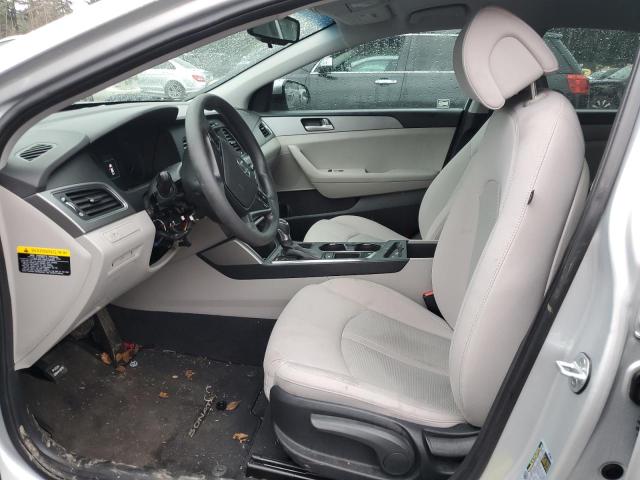 Photo 6 VIN: 5NPE24AF2HH545352 - HYUNDAI SONATA SE 