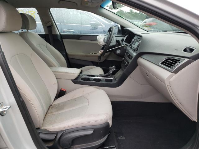 Photo 4 VIN: 5NPE24AF2HH559459 - HYUNDAI SONATA 