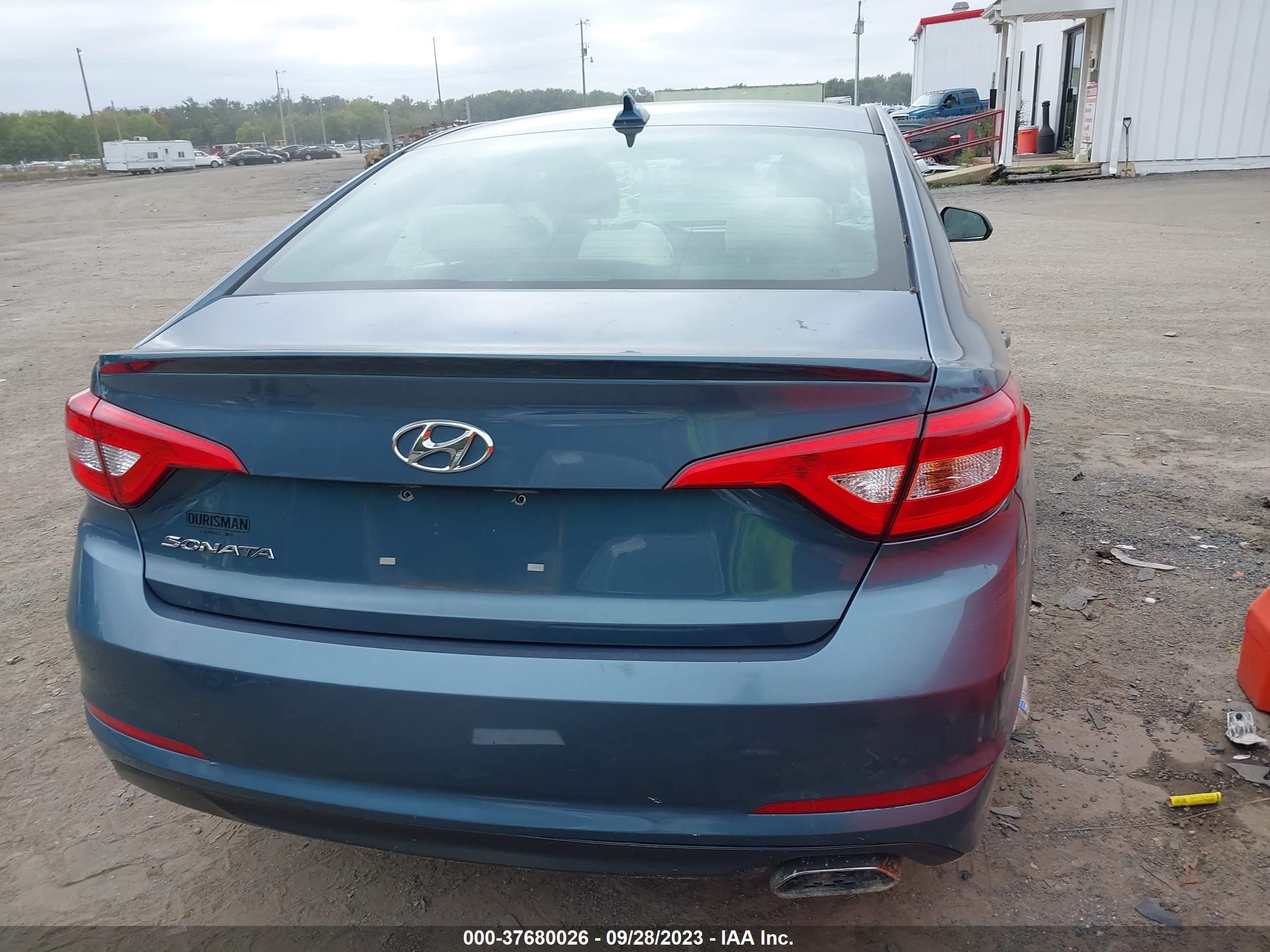 Photo 15 VIN: 5NPE24AF2HH565178 - HYUNDAI SONATA 