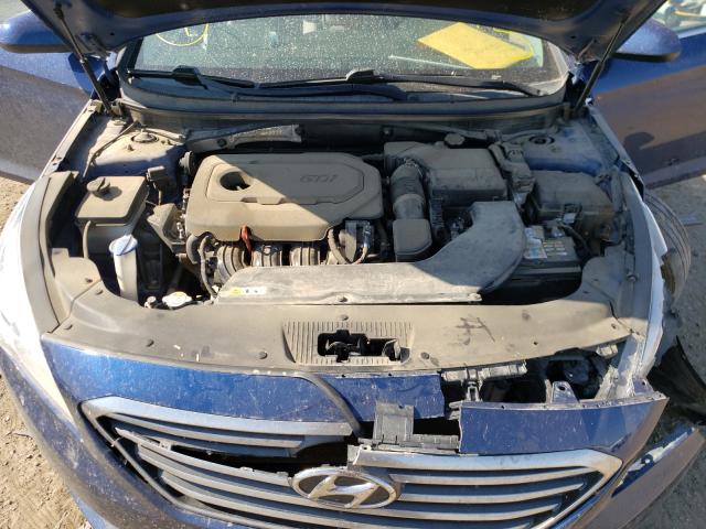 Photo 6 VIN: 5NPE24AF2HH574690 - HYUNDAI SONATA SE 