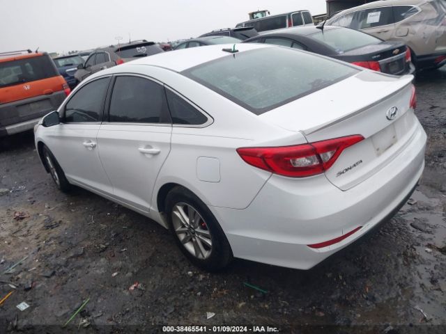 Photo 2 VIN: 5NPE24AF2HH577136 - HYUNDAI SONATA 