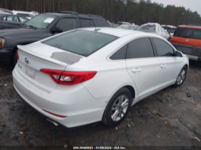 Photo 3 VIN: 5NPE24AF2HH577136 - HYUNDAI SONATA 