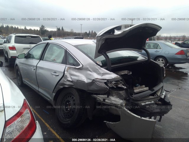 Photo 2 VIN: 5NPE24AF2HH577900 - HYUNDAI SONATA 