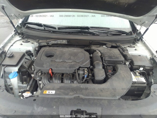 Photo 9 VIN: 5NPE24AF2HH577900 - HYUNDAI SONATA 