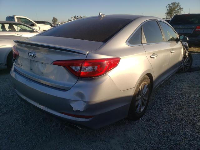 Photo 3 VIN: 5NPE24AF2HH579811 - HYUNDAI SONATA SE 