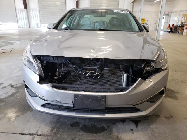 Photo 4 VIN: 5NPE24AF2HH580523 - HYUNDAI SONATA 