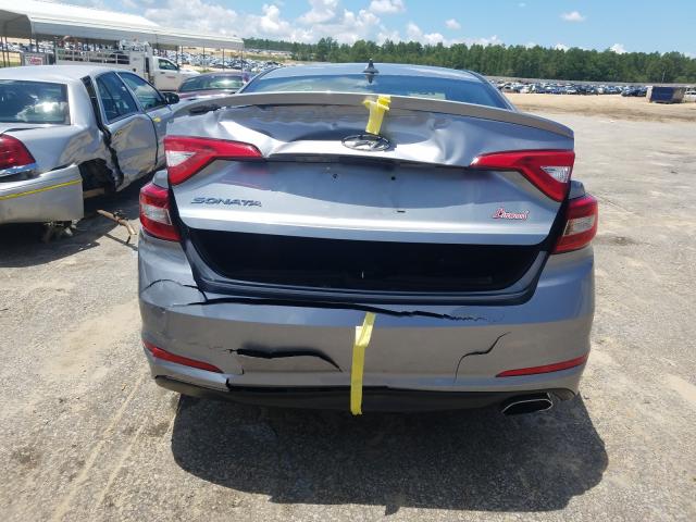 Photo 8 VIN: 5NPE24AF2HH587648 - HYUNDAI SONATA SE 