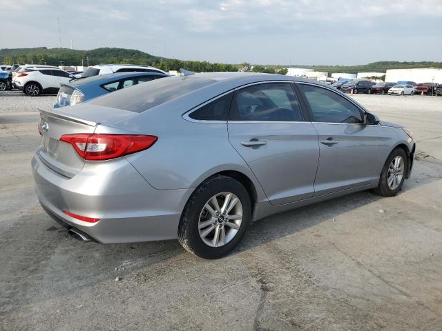 Photo 2 VIN: 5NPE24AF2HH589819 - HYUNDAI SONATA SE 