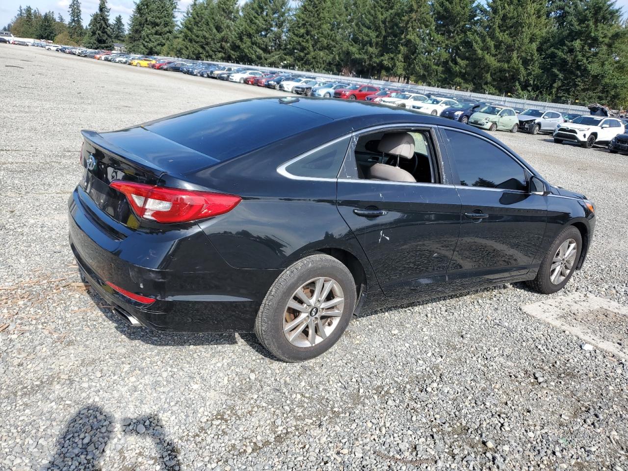 Photo 2 VIN: 5NPE24AF2HH590453 - HYUNDAI SONATA 