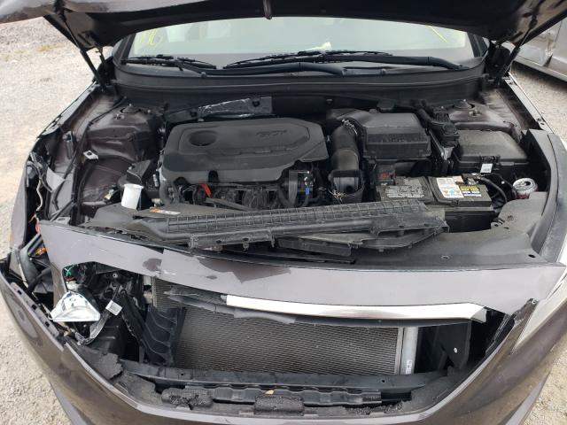 Photo 6 VIN: 5NPE24AF2HH590646 - HYUNDAI SONATA SE 