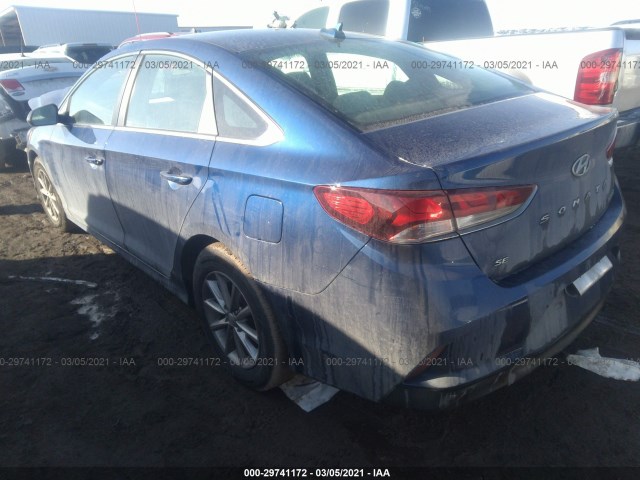 Photo 2 VIN: 5NPE24AF2JH602557 - HYUNDAI SONATA 