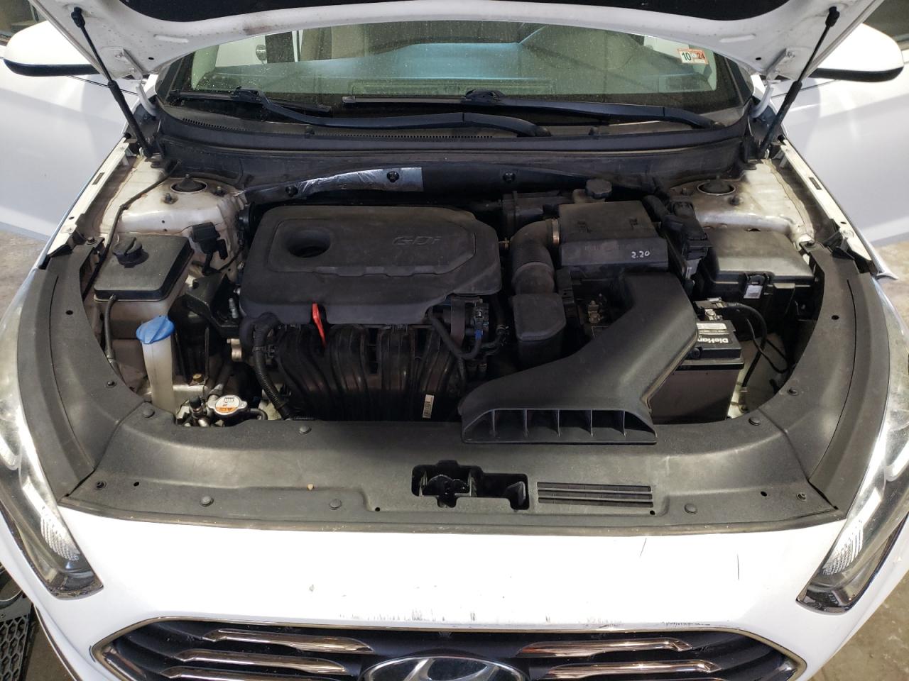 Photo 10 VIN: 5NPE24AF2JH604101 - HYUNDAI SONATA 