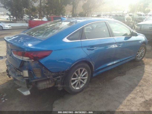 Photo 3 VIN: 5NPE24AF2JH607323 - HYUNDAI SONATA 