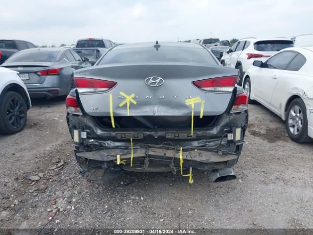 Photo 5 VIN: 5NPE24AF2JH620802 - HYUNDAI SONATA 