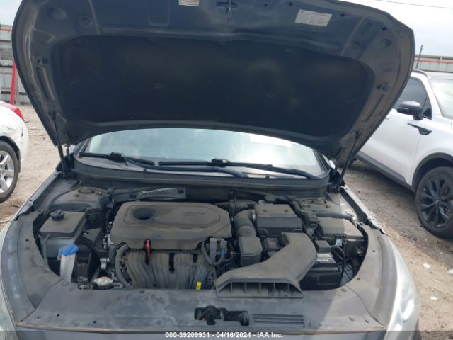 Photo 9 VIN: 5NPE24AF2JH620802 - HYUNDAI SONATA 