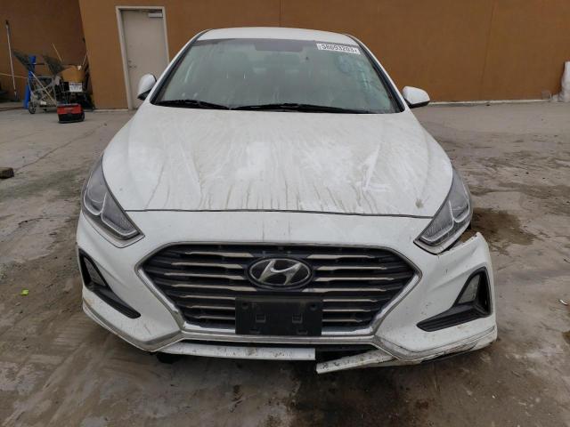 Photo 4 VIN: 5NPE24AF2JH630598 - HYUNDAI SONATA SE 