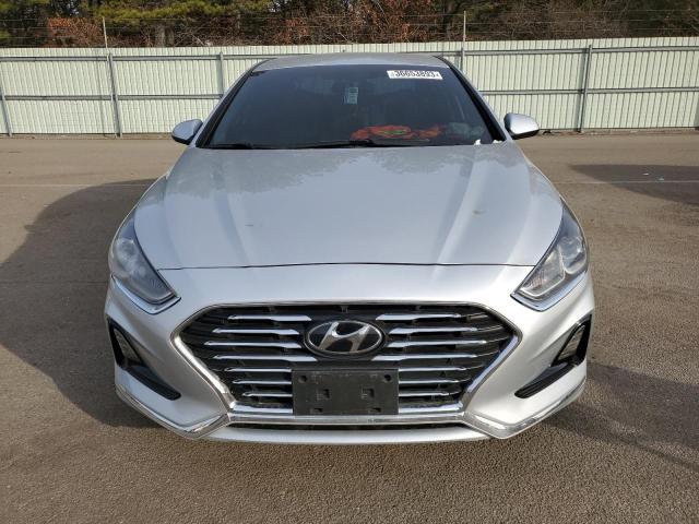 Photo 4 VIN: 5NPE24AF2JH651581 - HYUNDAI SONATA SE 