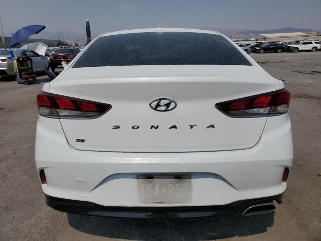 Photo 5 VIN: 5NPE24AF2JH688257 - HYUNDAI SONATA SE 