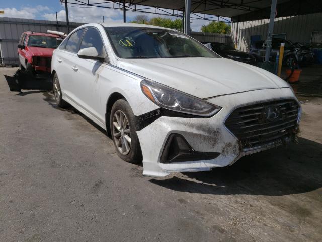 Photo 0 VIN: 5NPE24AF2JH688498 - HYUNDAI SONATA SE 