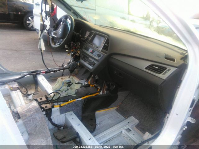 Photo 4 VIN: 5NPE24AF2JH694012 - HYUNDAI SONATA 