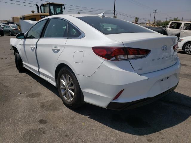 Photo 2 VIN: 5NPE24AF2JH695886 - HYUNDAI SONATA SE 