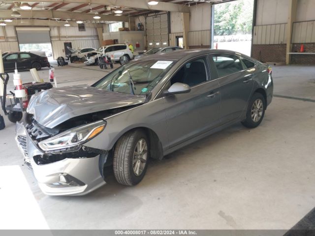 Photo 1 VIN: 5NPE24AF2JH697086 - HYUNDAI SONATA 