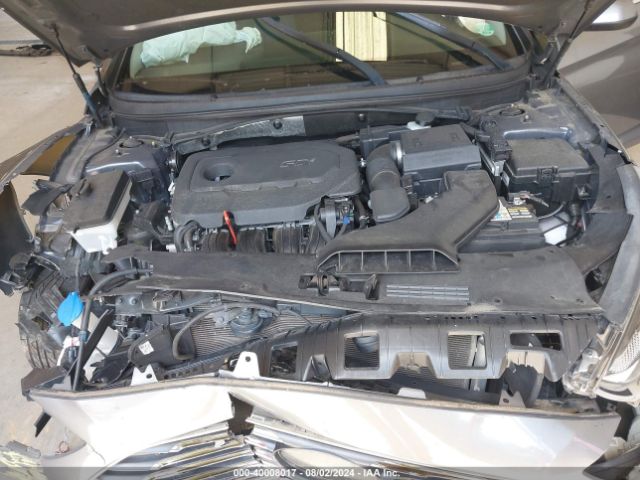 Photo 9 VIN: 5NPE24AF2JH697086 - HYUNDAI SONATA 