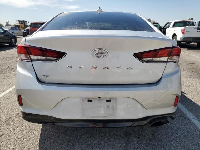 Photo 5 VIN: 5NPE24AF2JH699095 - HYUNDAI SONATA SE 