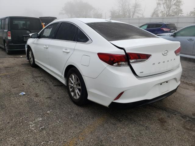 Photo 2 VIN: 5NPE24AF2KH738785 - HYUNDAI SONATA SE 