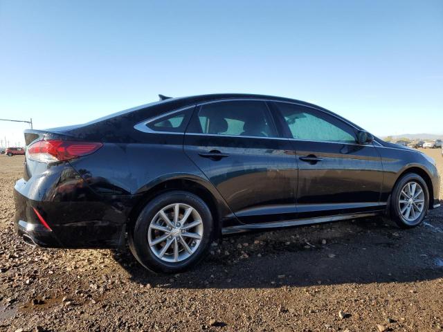 Photo 3 VIN: 5NPE24AF2KH740231 - HYUNDAI SONATA SE 