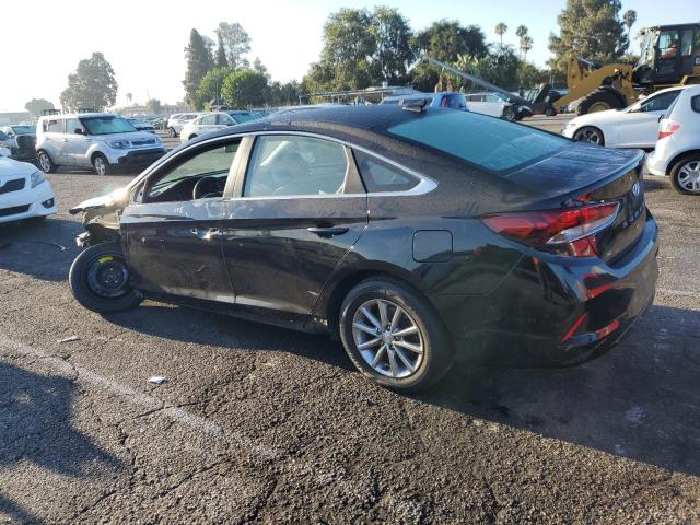 Photo 1 VIN: 5NPE24AF2KH745123 - HYUNDAI SONATA SE 