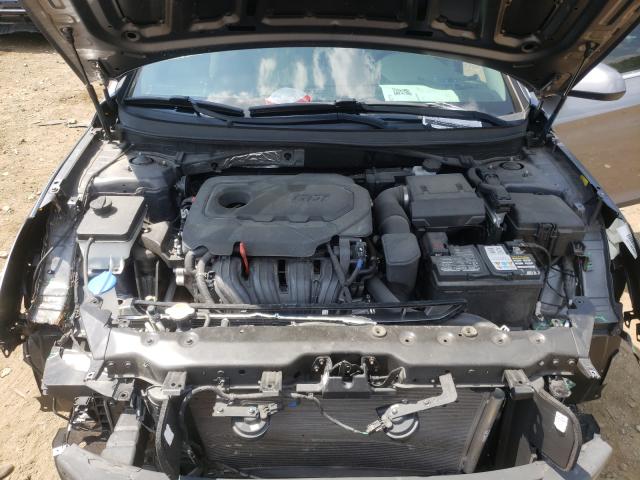 Photo 6 VIN: 5NPE24AF2KH752475 - HYUNDAI SONATA SE 