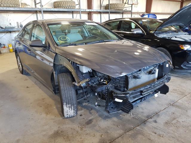 Photo 0 VIN: 5NPE24AF2KH754923 - HYUNDAI SONATA SE 