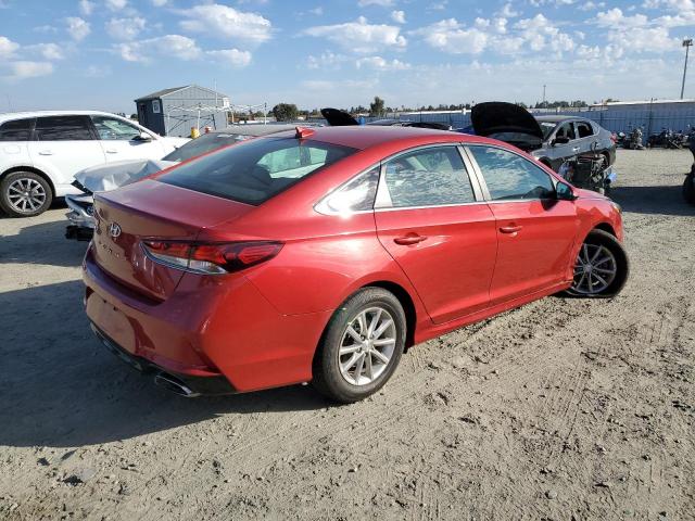 Photo 2 VIN: 5NPE24AF2KH777425 - HYUNDAI SONATA SE 