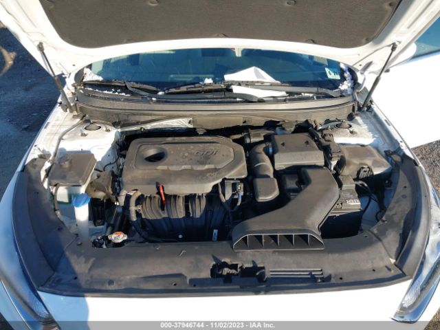 Photo 9 VIN: 5NPE24AF2KH777697 - HYUNDAI SONATA 