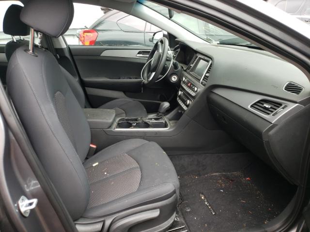 Photo 4 VIN: 5NPE24AF2KH786495 - HYUNDAI SONATA SE 