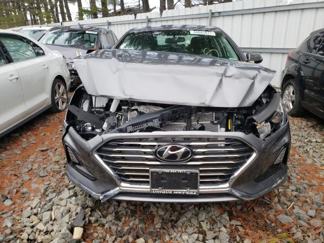 Photo 8 VIN: 5NPE24AF2KH786495 - HYUNDAI SONATA SE 