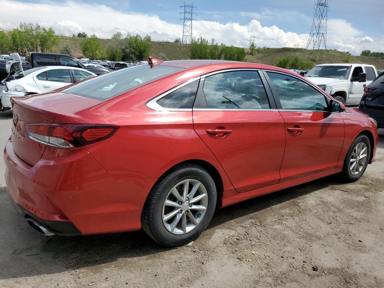 Photo 2 VIN: 5NPE24AF2KH787940 - HYUNDAI SONATA 