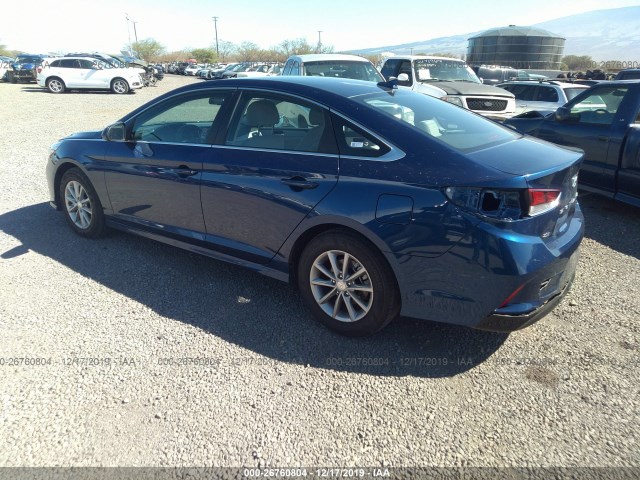 Photo 2 VIN: 5NPE24AF2KH791681 - HYUNDAI SONATA 