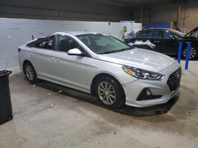 Photo 3 VIN: 5NPE24AF2KH796038 - HYUNDAI SONATA SE 