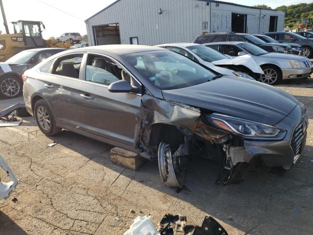 Photo 3 VIN: 5NPE24AF2KH802064 - HYUNDAI SONATA SE 