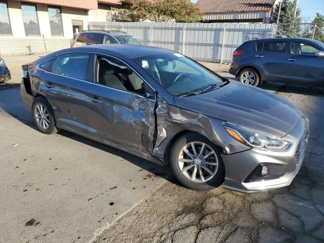 Photo 3 VIN: 5NPE24AF2KH820130 - HYUNDAI SONATA SE 