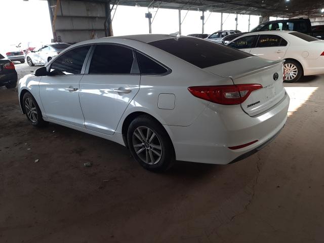 Photo 2 VIN: 5NPE24AF3FH002556 - HYUNDAI SONATA SE 