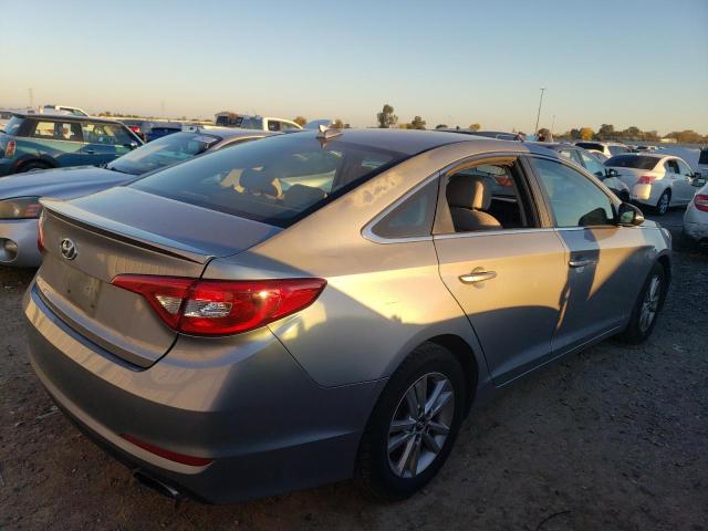 Photo 2 VIN: 5NPE24AF3FH004274 - HYUNDAI SONATA 