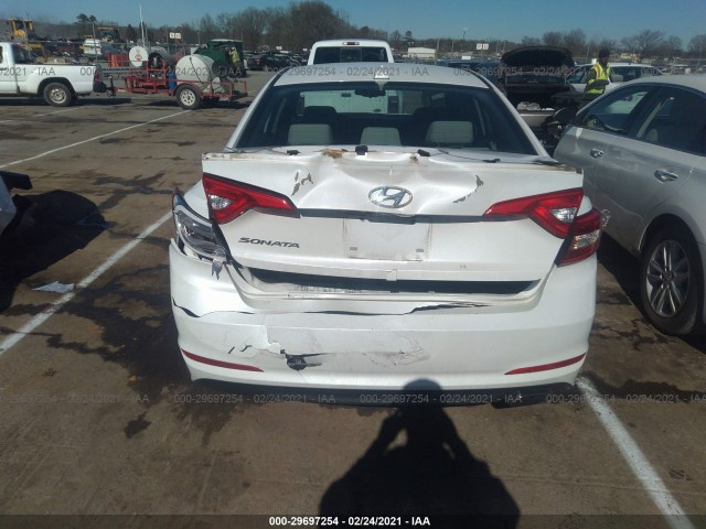 Photo 5 VIN: 5NPE24AF3FH019048 - HYUNDAI SONATA 