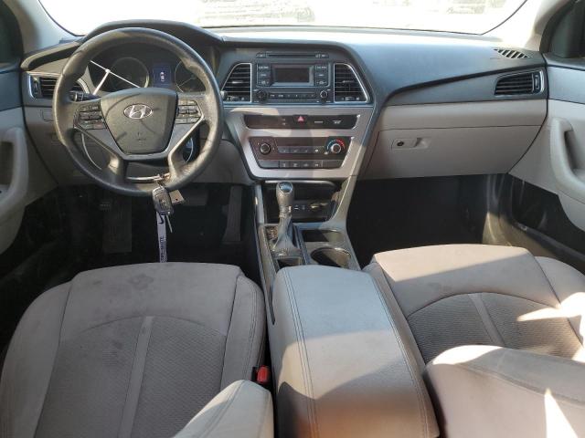 Photo 8 VIN: 5NPE24AF3FH021303 - HYUNDAI SONATA SE 