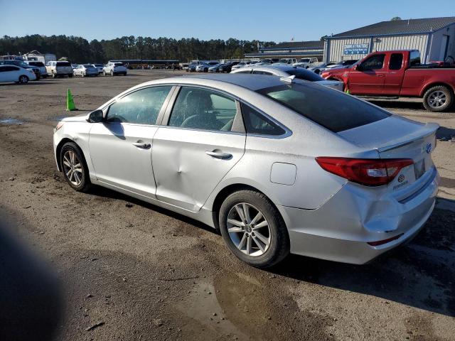 Photo 1 VIN: 5NPE24AF3FH028655 - HYUNDAI SONATA SE 