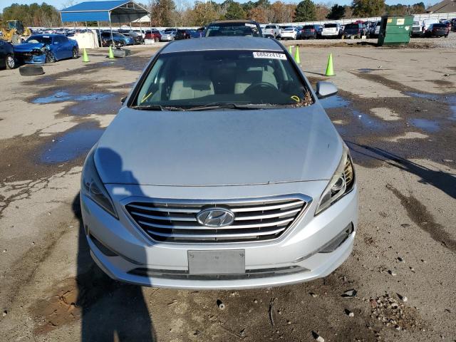 Photo 4 VIN: 5NPE24AF3FH028655 - HYUNDAI SONATA SE 