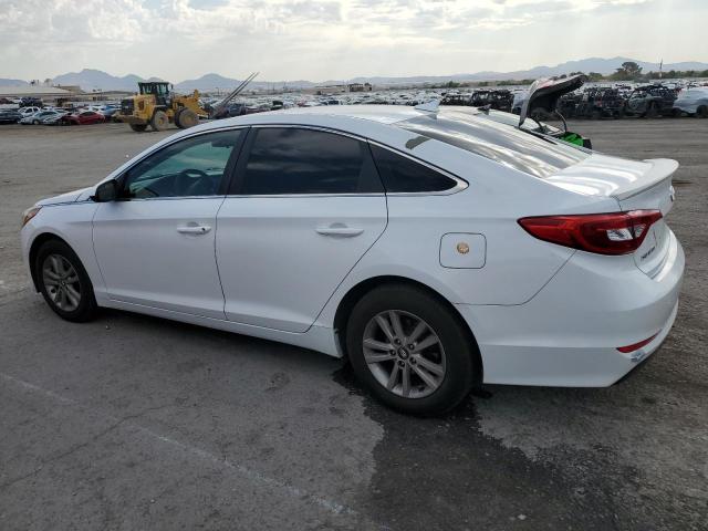 Photo 1 VIN: 5NPE24AF3FH030972 - HYUNDAI SONATA SE 